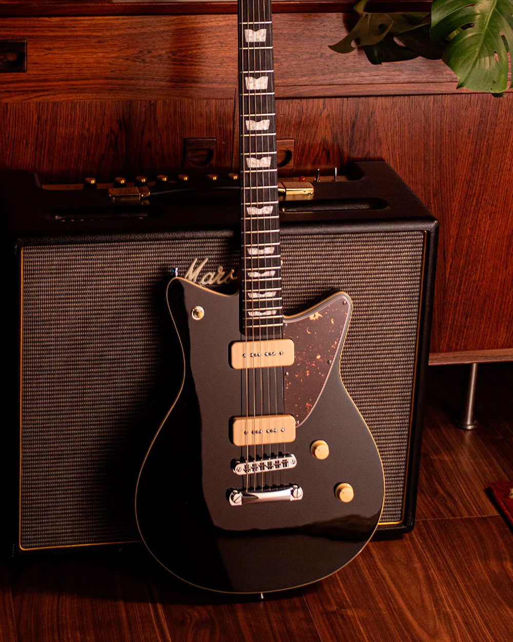 Danish Design, Legendary Tone